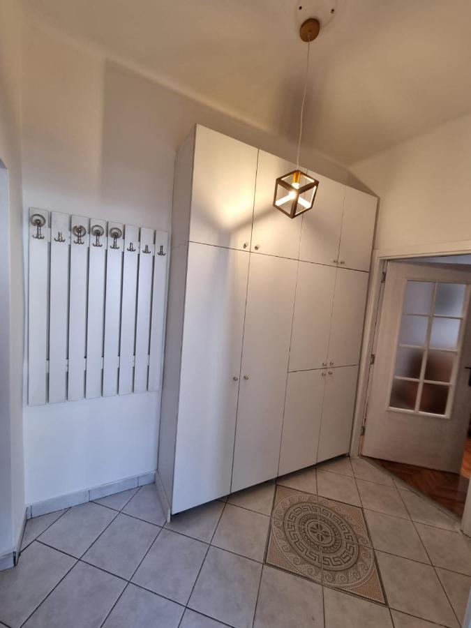 Right In The Heart Of Podgorica! Apartment Luaran gambar